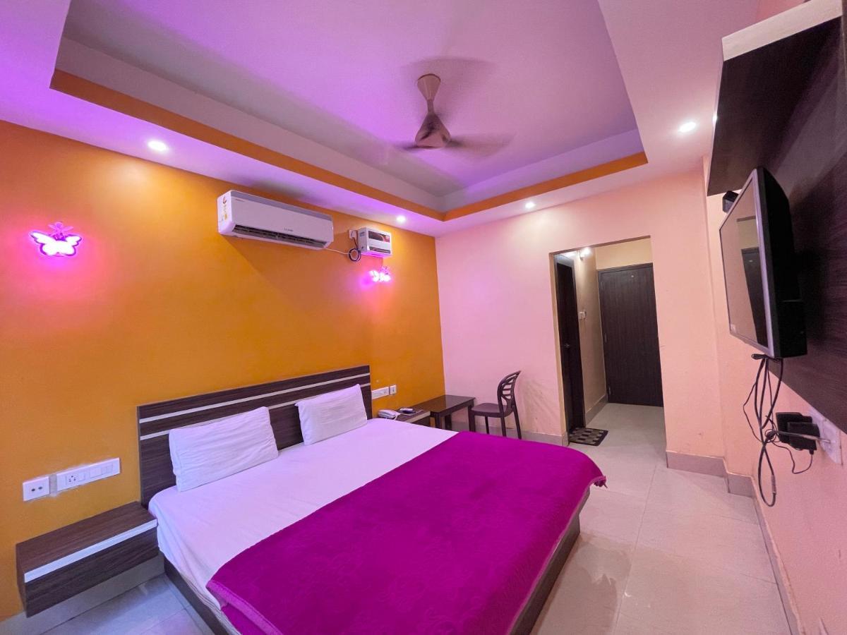 Hotel Deo Puri Exterior photo