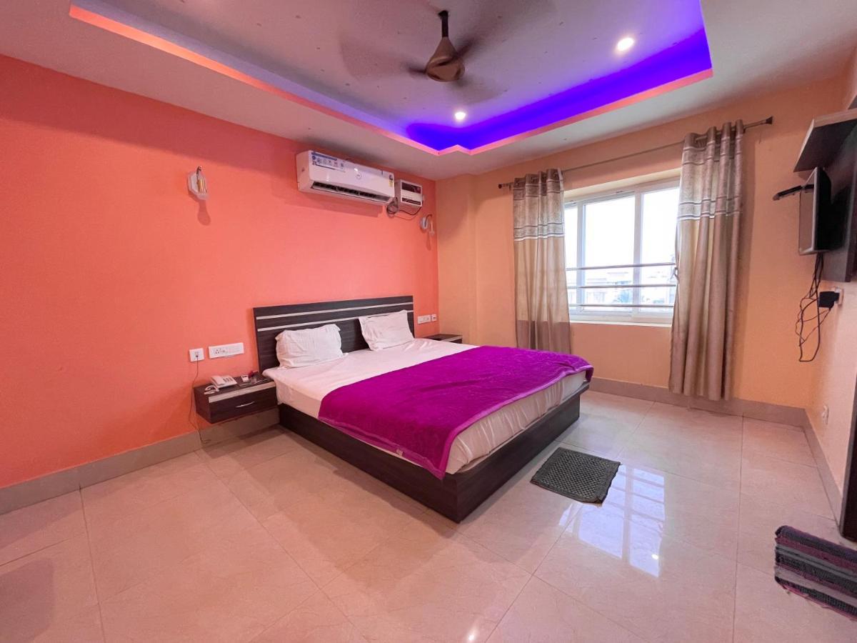 Hotel Deo Puri Exterior photo